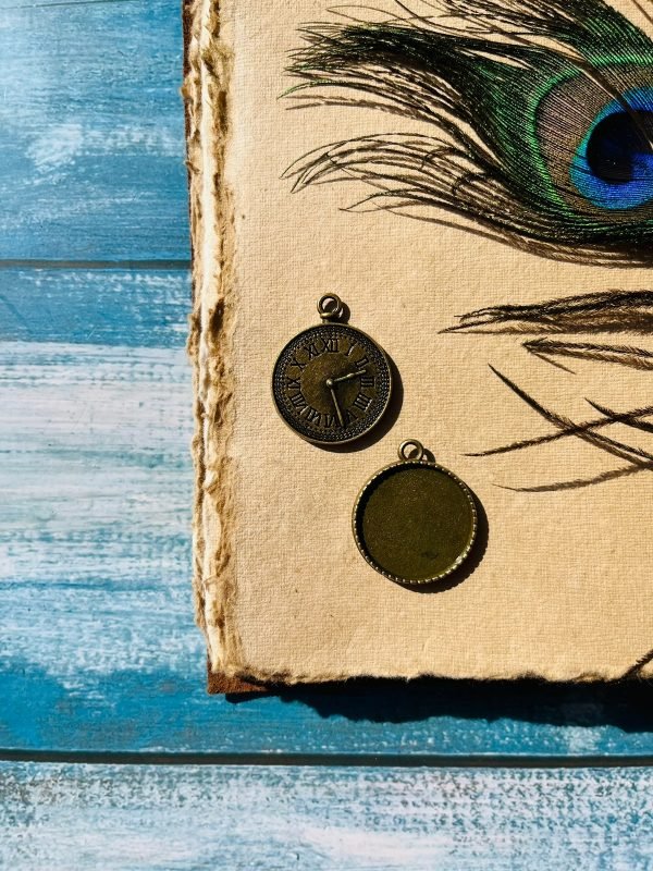 Vintage Pendant 43