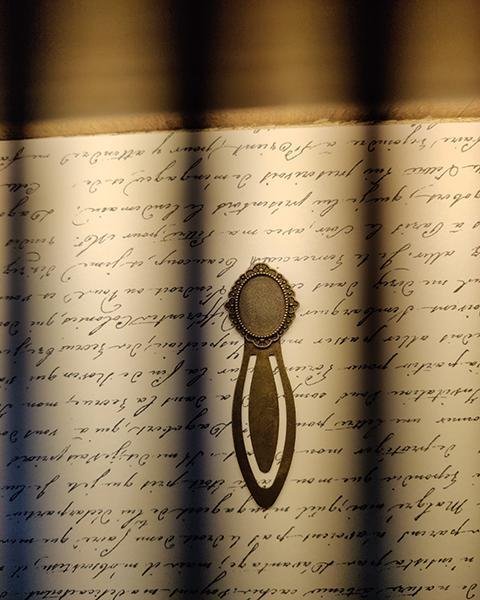 BOOKMARK 1