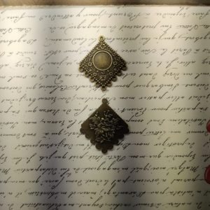 Vintage Pendant 22