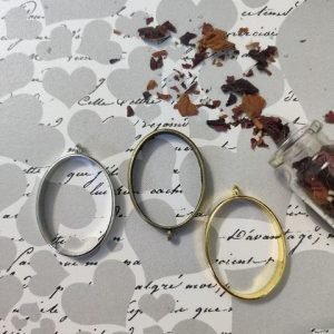 OVAL BEZEL