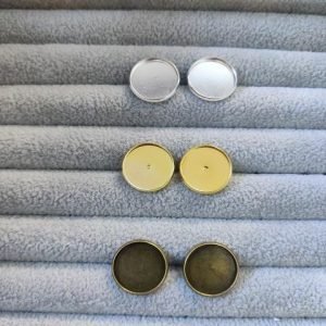 ROUND STUD 12 MM