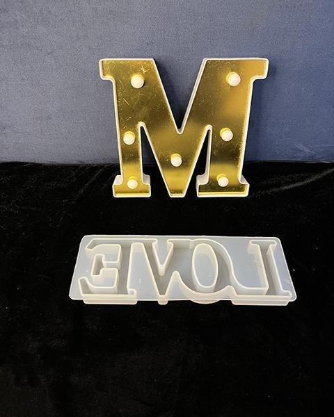 LOVE MOLD