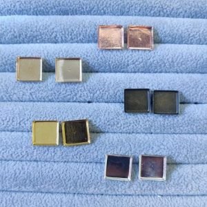 EARING BEZEL SQUARE