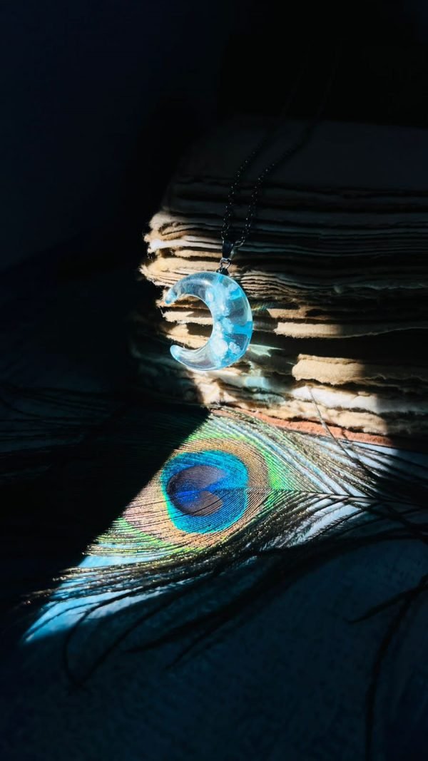 Moon Pendant 1(with chain)
