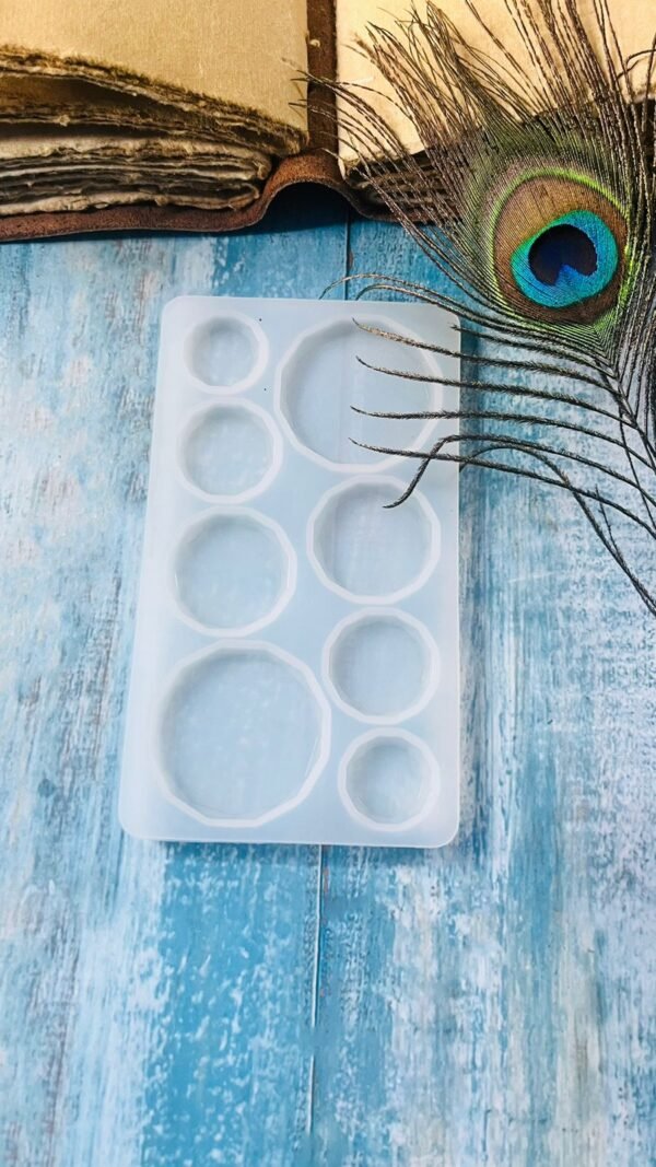 Diamond Round Mold