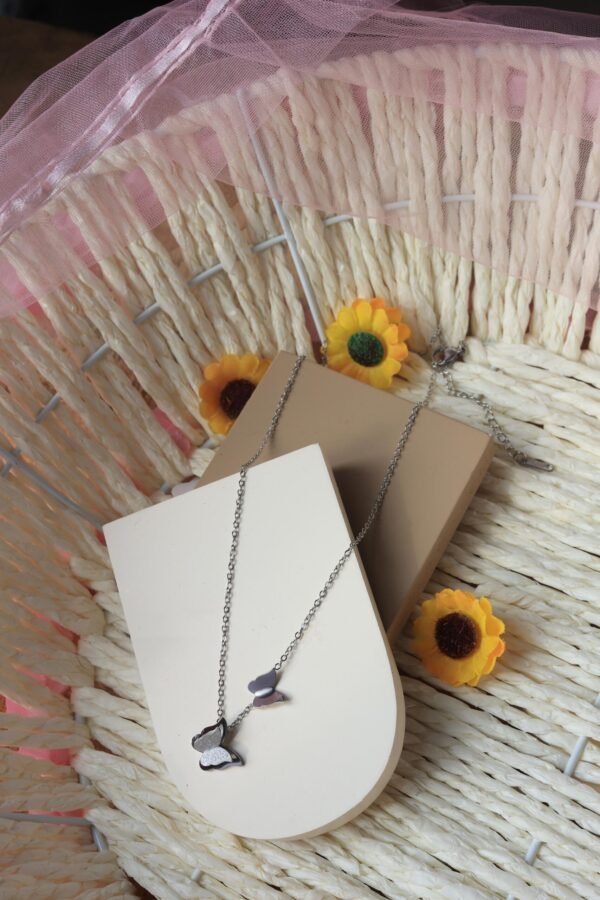 Anti Tarnish Necklace 36