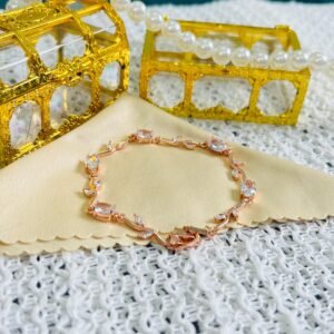 Tulip bracelet 8